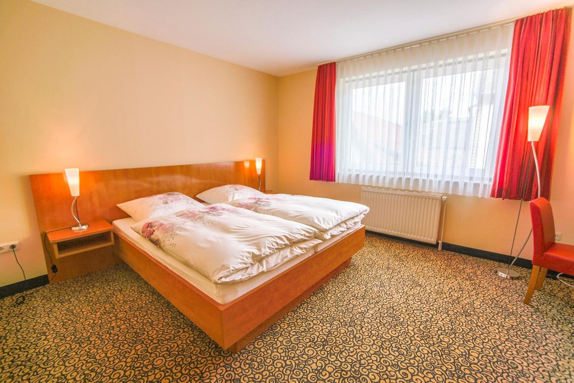 Hotel Matthias Gnarrenburg Bilik gambar