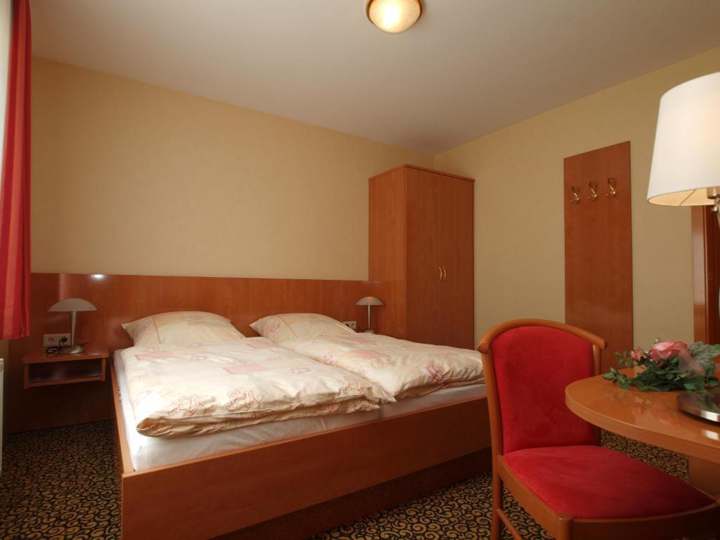 Hotel Matthias Gnarrenburg Bilik gambar